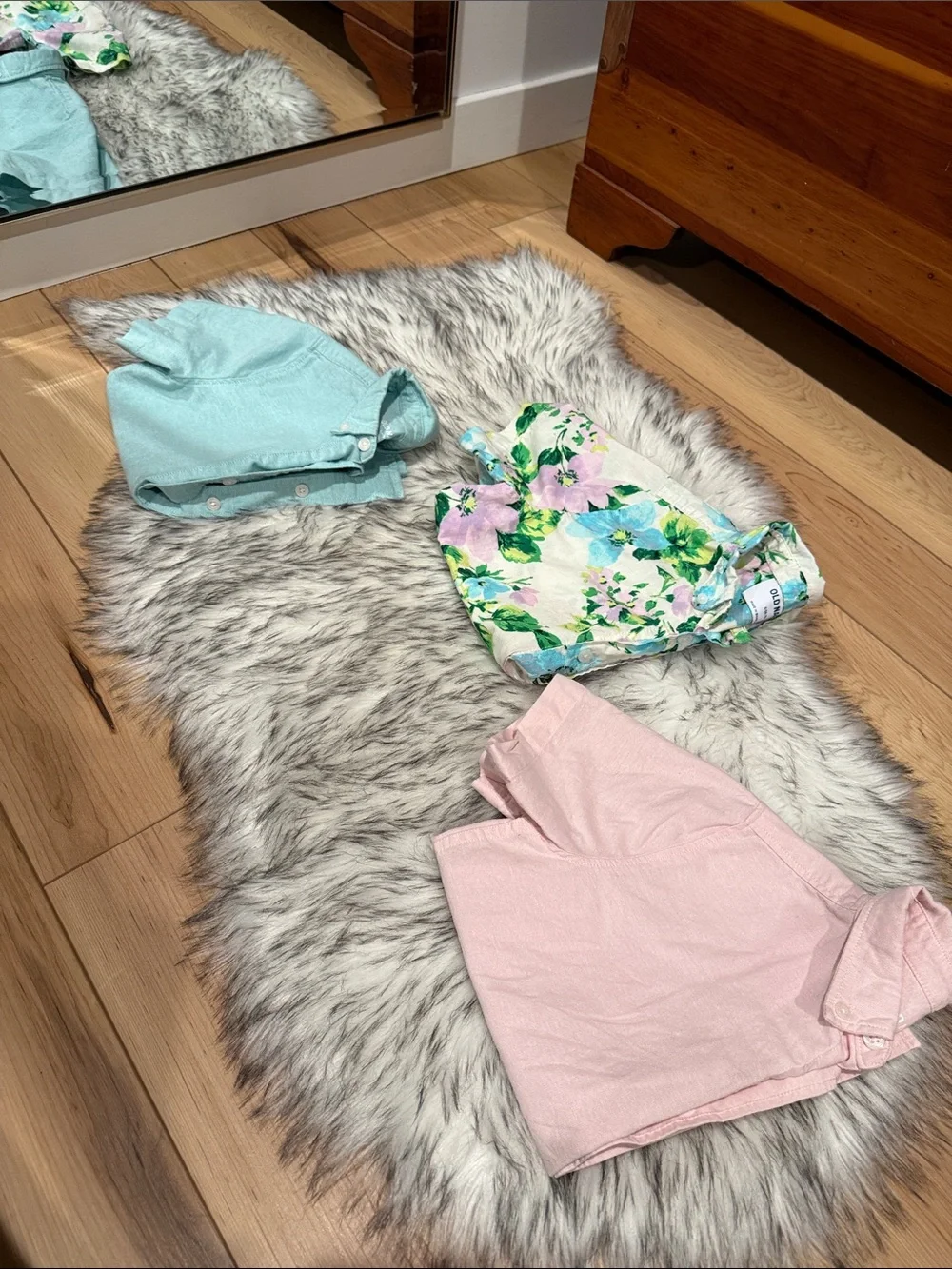 Old Navy three dress